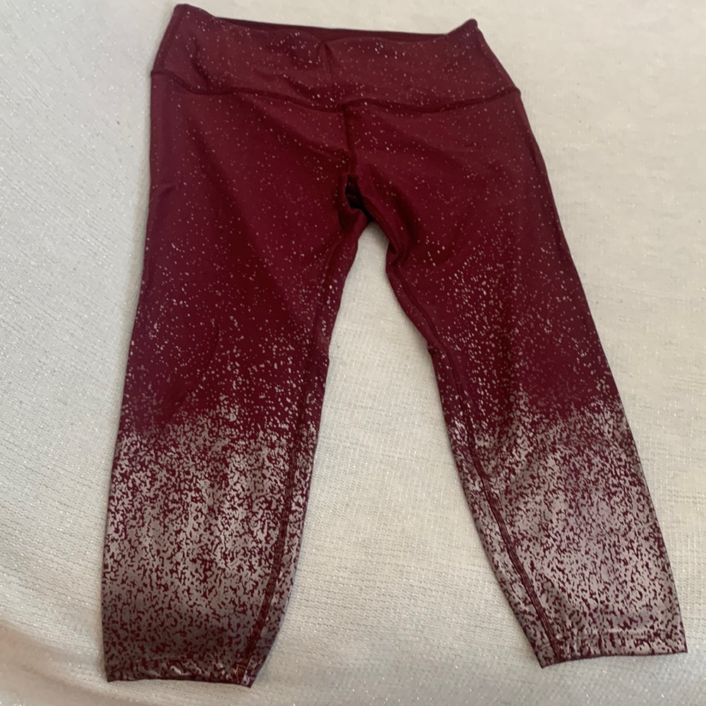 Beyond Yoga capri leggins - worn once. Great condition
